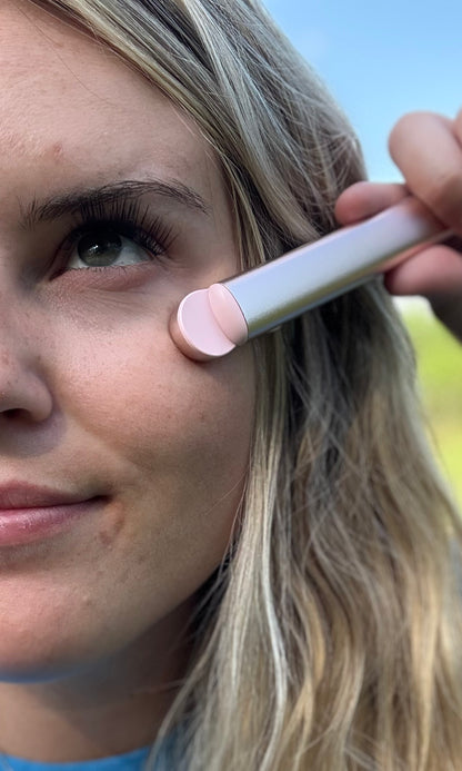 Sunglo | The Everyday Glo Wand